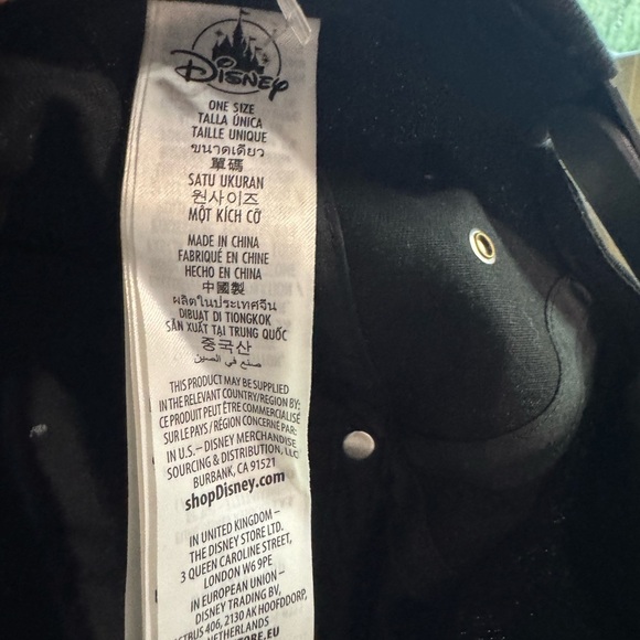 Mickey Mouse Disneyland Hat - Picture 4 of 4